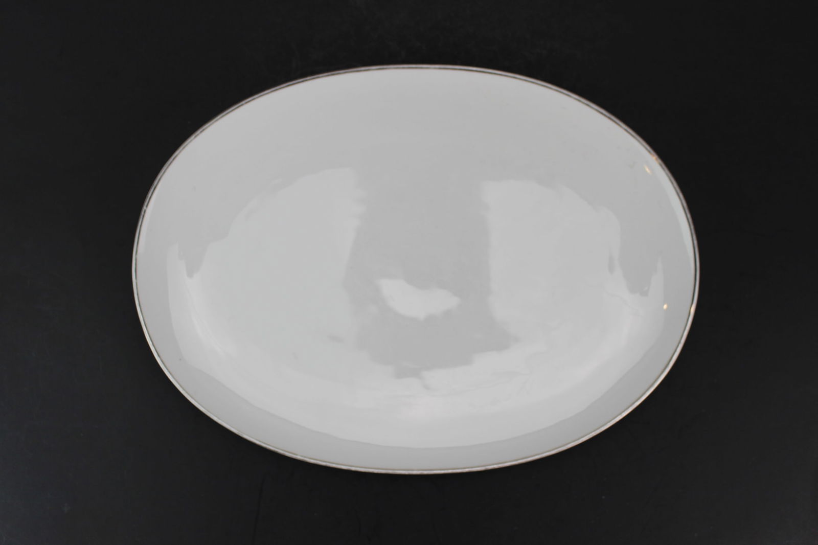 Three Porcelain Platters - 7