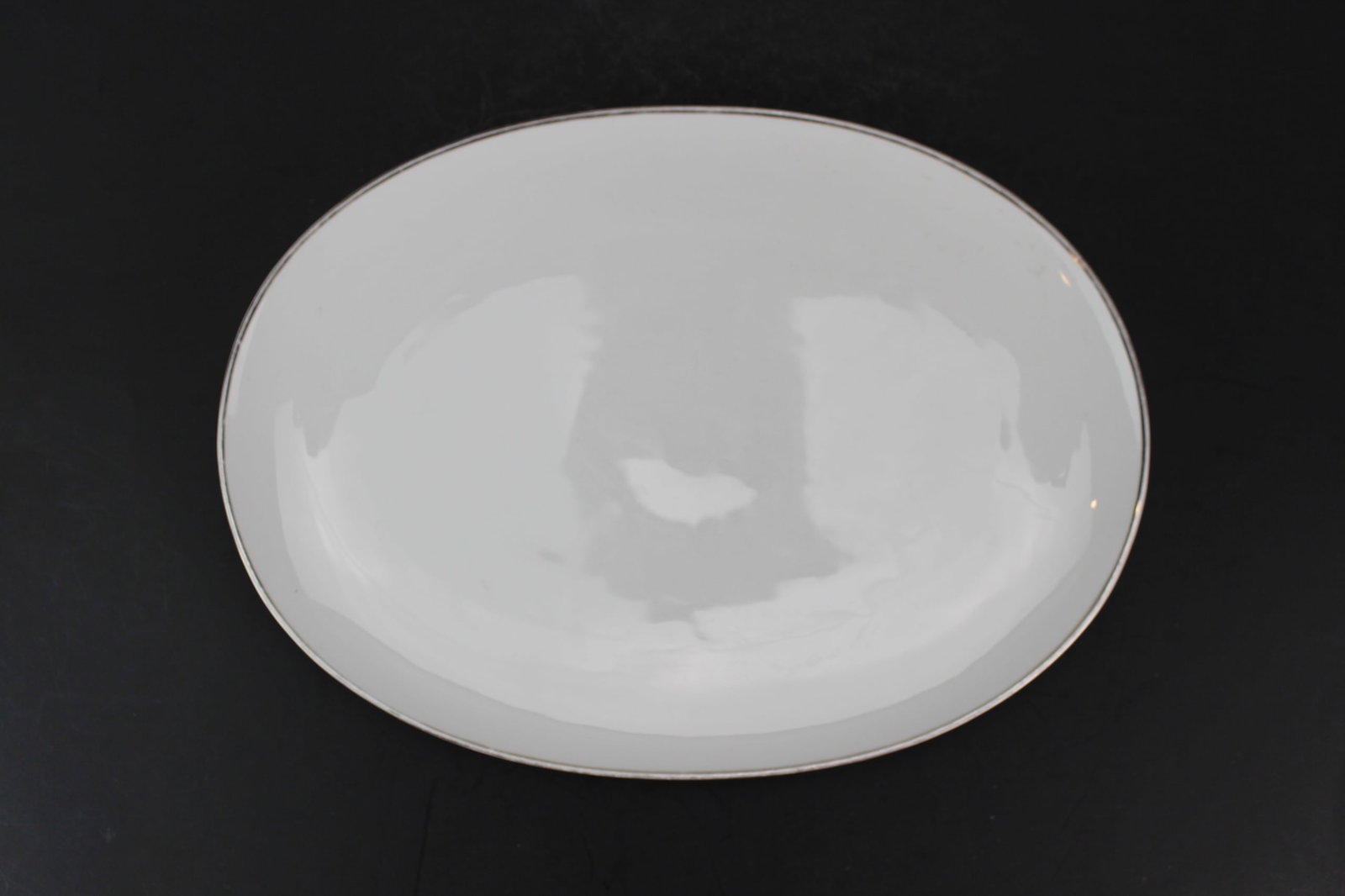 Three Porcelain Platters - 7