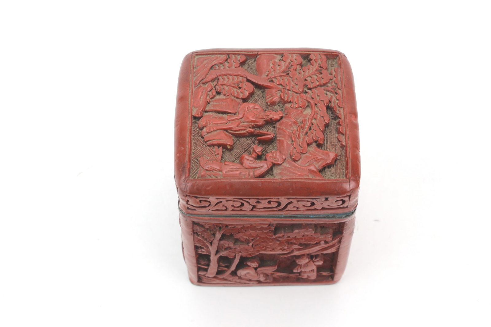 Cinnabar Tea Caddy with Fitted Tray - 7
