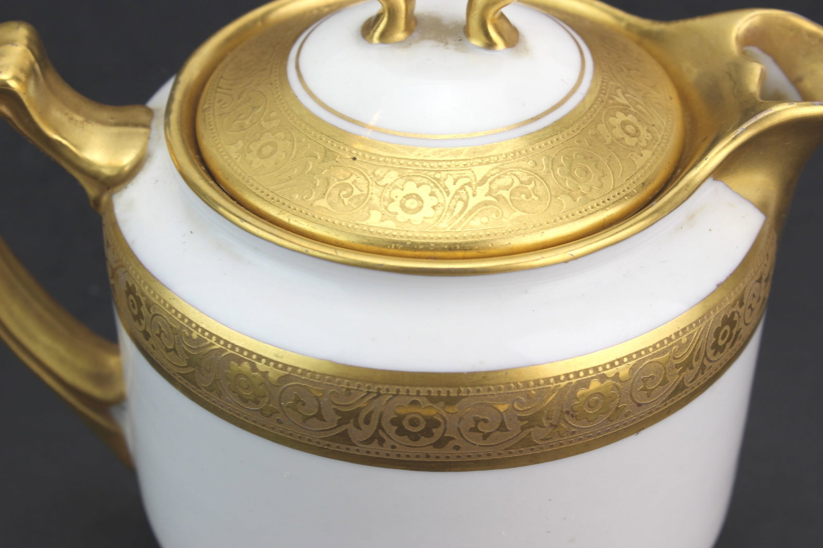 Pickard Etched China Teapot - 8