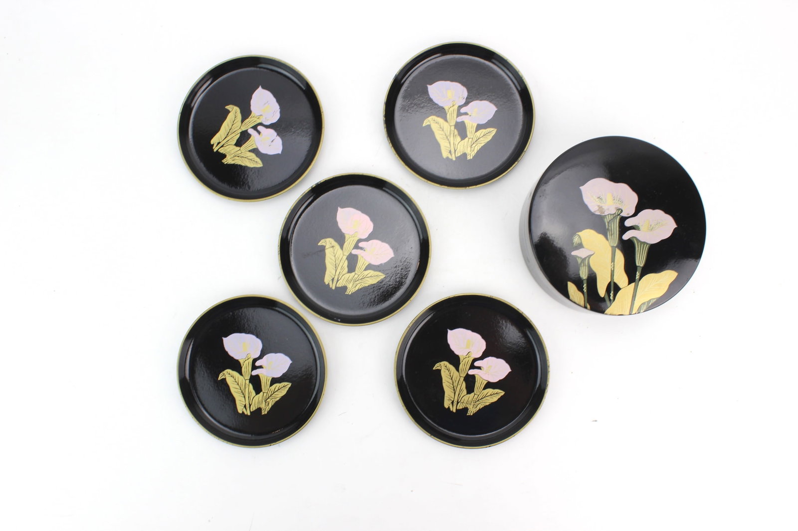 Black Lacquer Calla Lily Dish Set - 2