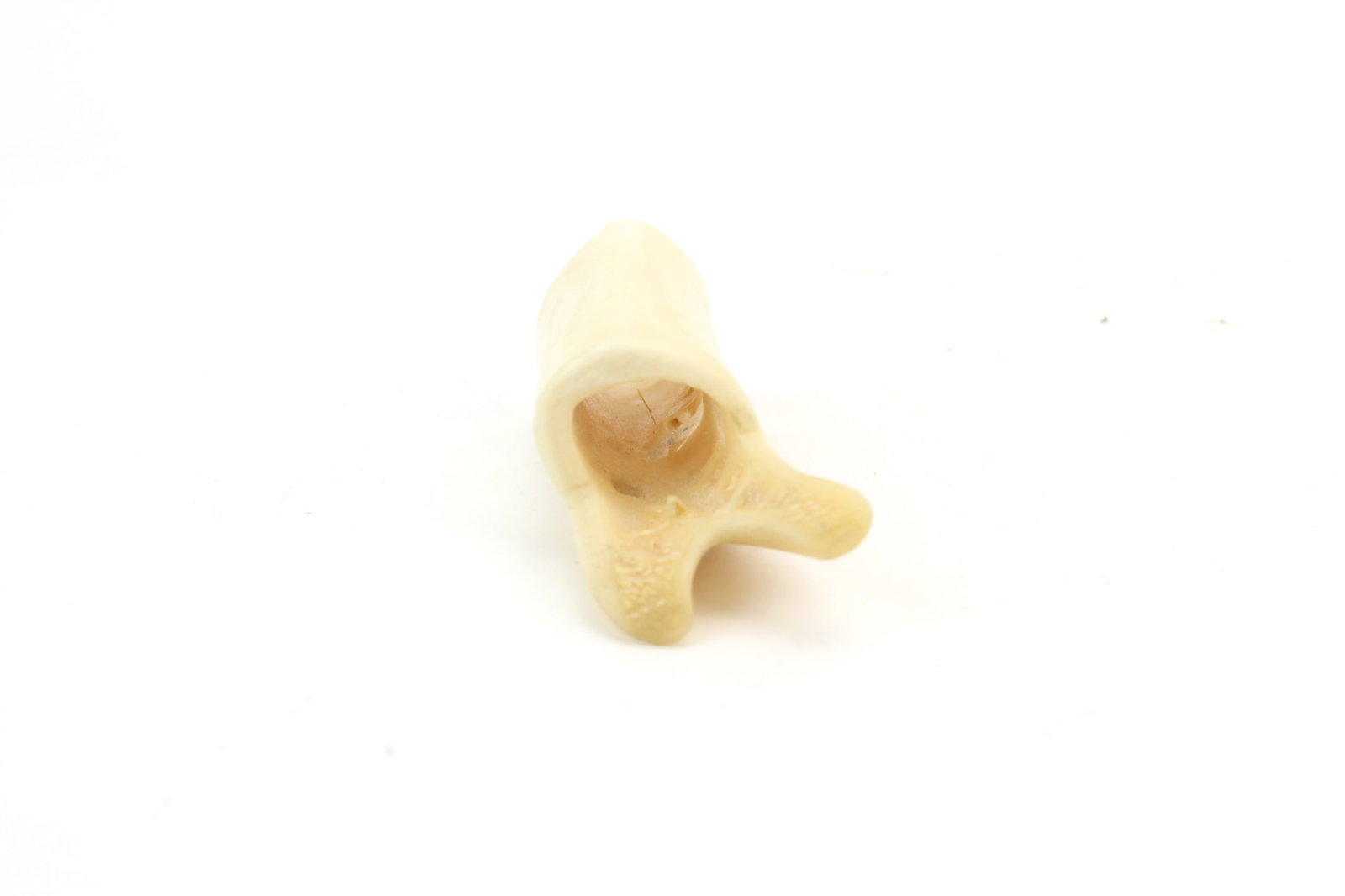 Bone Snuff Bottle & Face Carving - 10