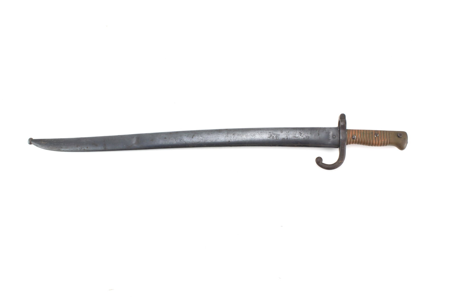 French Chassepot Yataghan Style Bayonet: Antique Yataghan style sword bayonet for the M1866 Chassepot needle fire rifle, measuring approx. 28 in. (L). Includes metal scabbard. Shows patina, oxidation, scratches, and wear consistent with age 