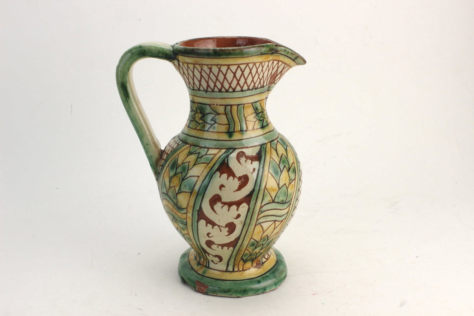 Chinese Polychrome Porcelain Pitcher - 3