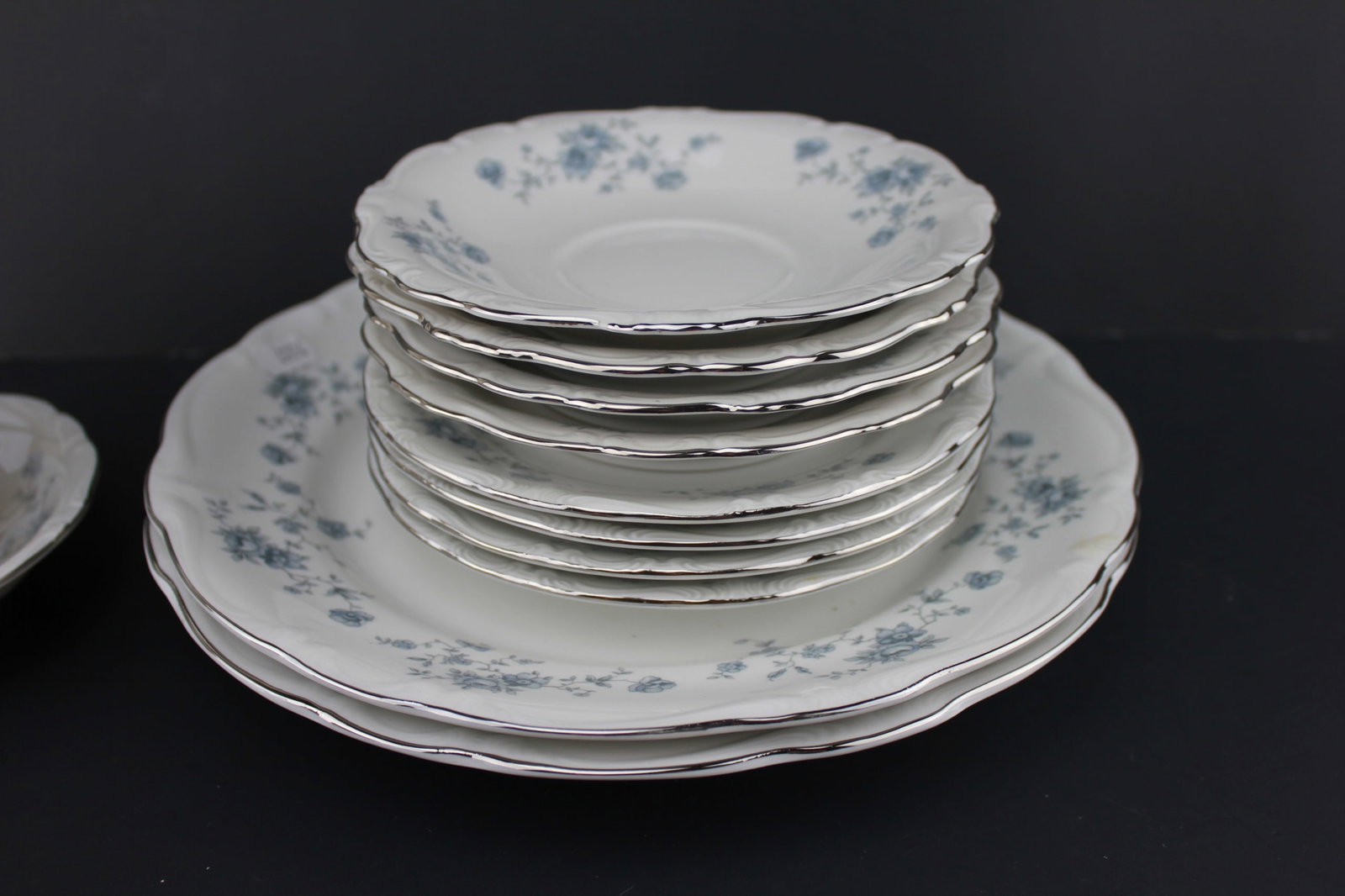 18 PCs Germany Bavaria Dinner Set - 2