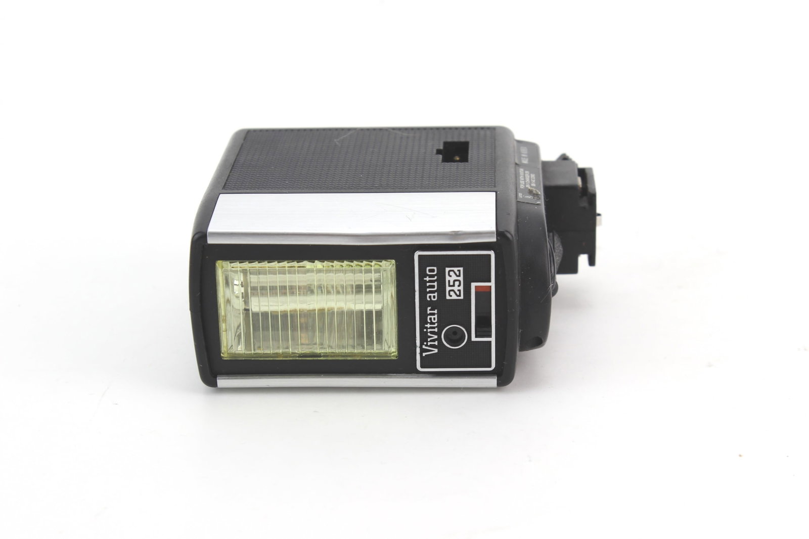 Vivitar Auto 252 Flash w/ Case - 2