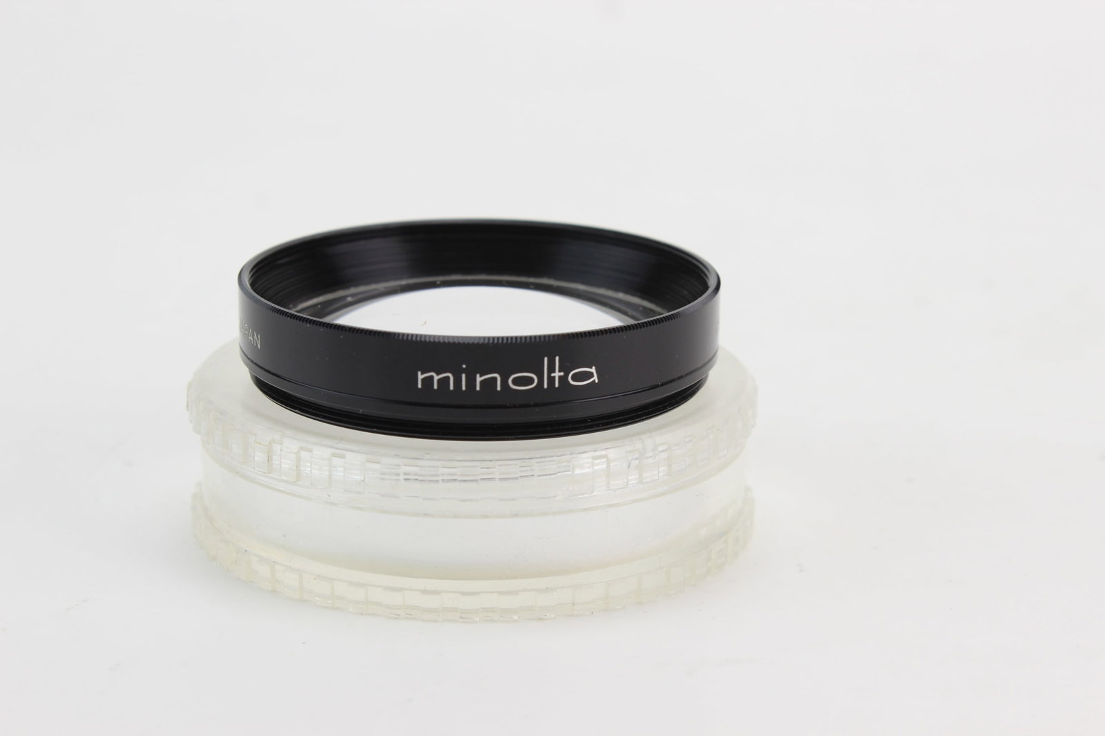 Minolta 55 mm No 1 Close-Up Lens: Minolta 55 mm No 1 Close-Up Lens with case.