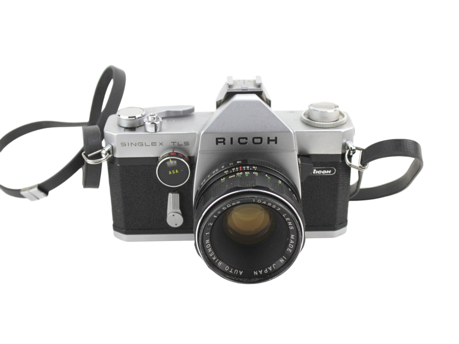 RICOH SINGLEX TLS 35MM SLR CAMERA: Ricoh Singlex TLS 35mm SLR camera. c1967.
