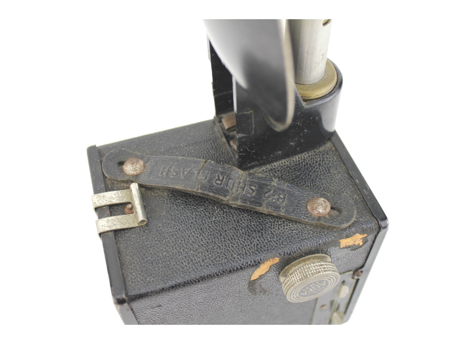 AGFA SHUR FLASH BOX CAMERA - 3