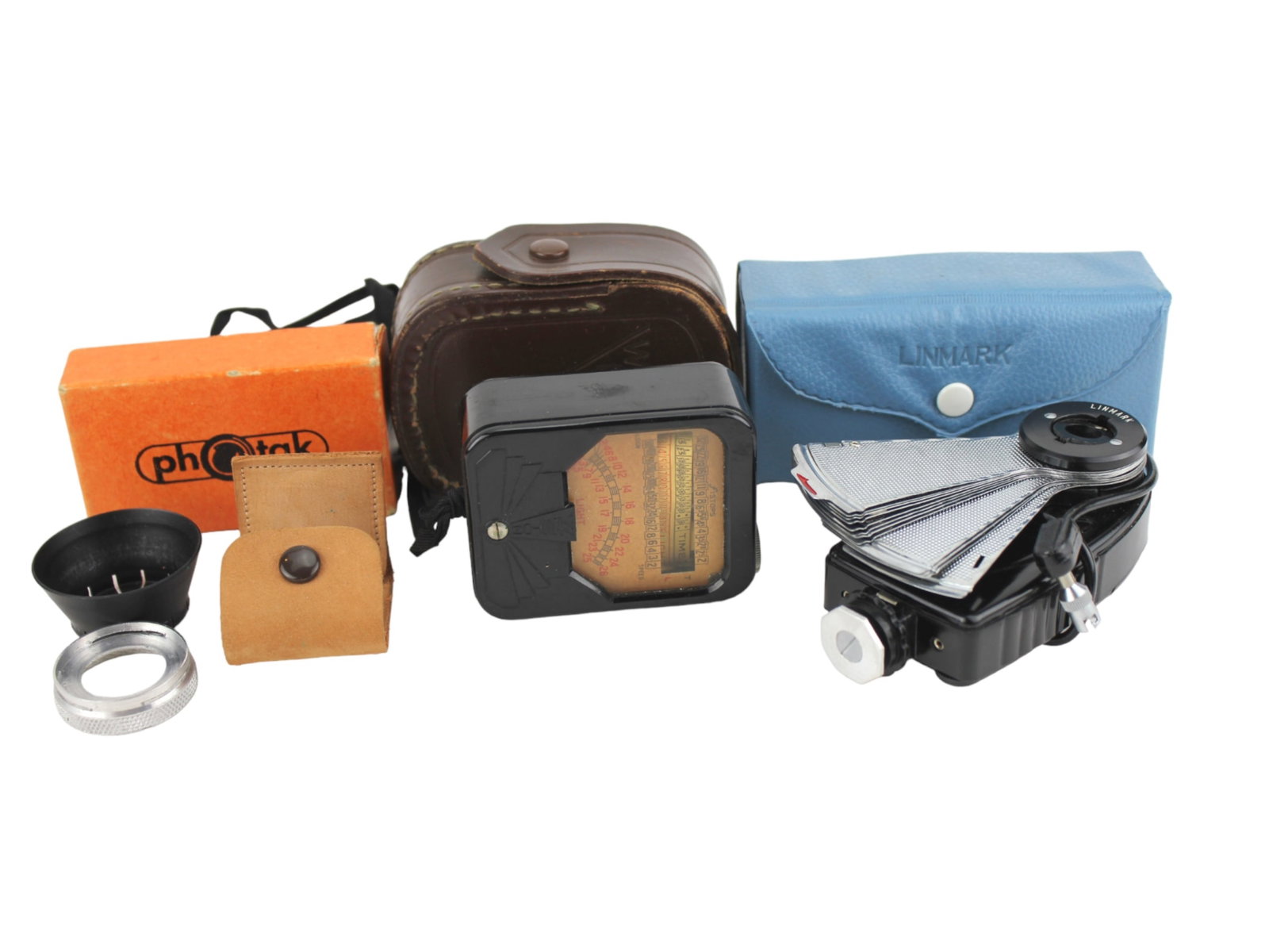 LOT OF VARIOUS PHOTOGRAPHIC ACCESSORIES: Includes pho-Tak slotted ring set, Western light meter, Linmark flash etc.