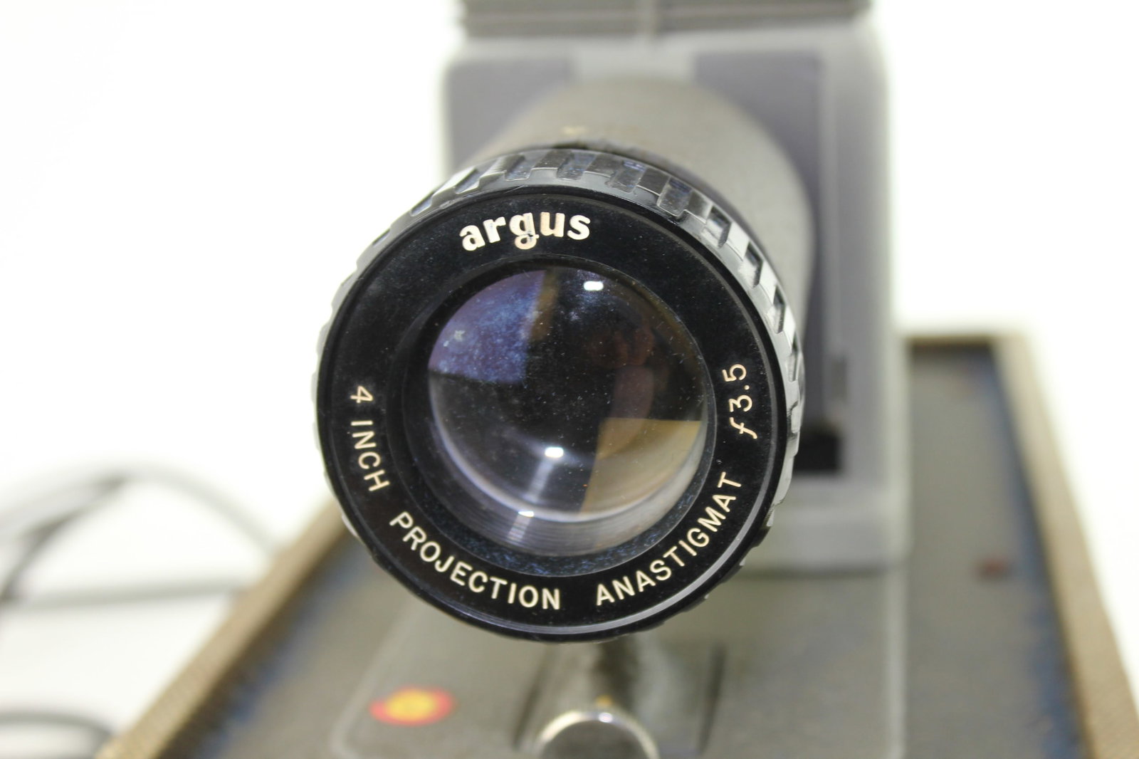 ARGUS 200 SLIDE PROJECTOR - 3