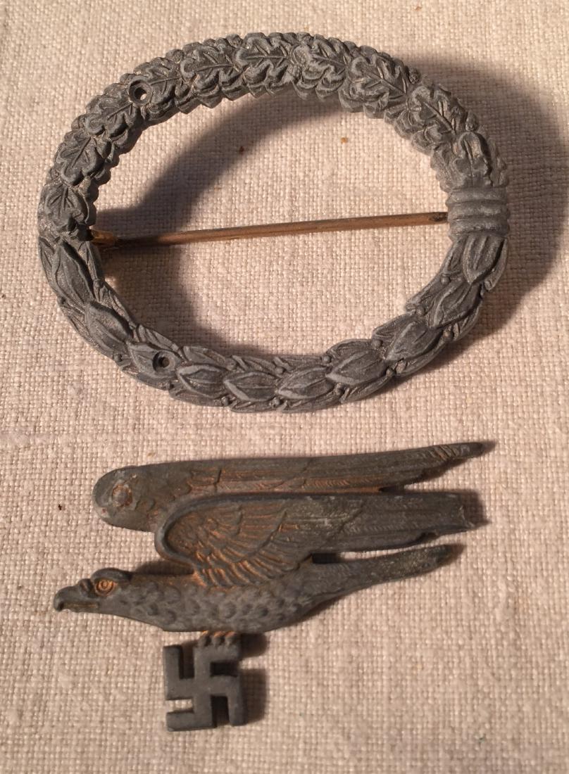 WWII Luftwaffe Paratrooper Badge as is: Nazi German Luftwaffe paratrooper badge in two pieces. As is condition. All items in this sale came out of a single estate collection. We have provided descriptions to the best of our knowledge and re