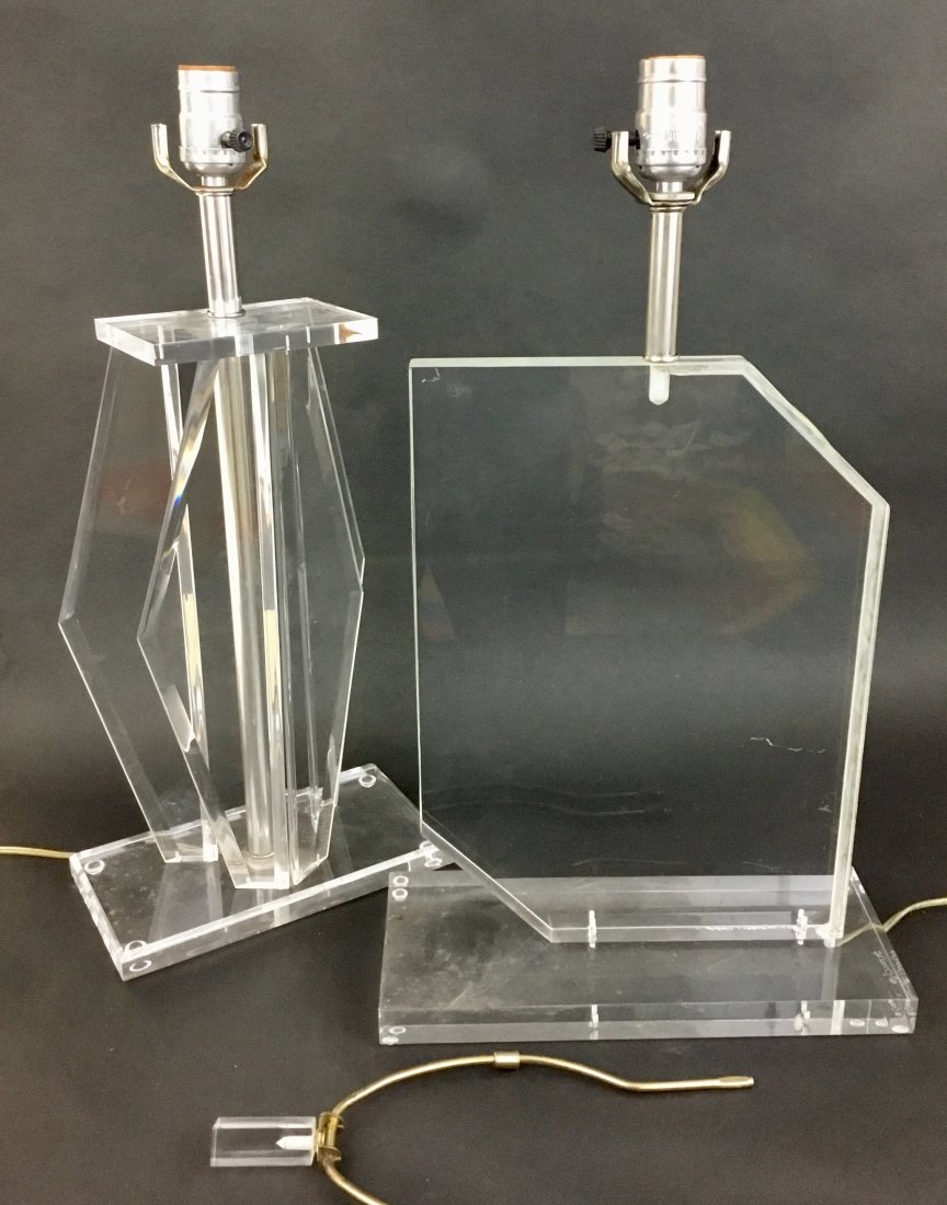 Two Clear Acrylic Table Lamps Lucite (1 of 3)