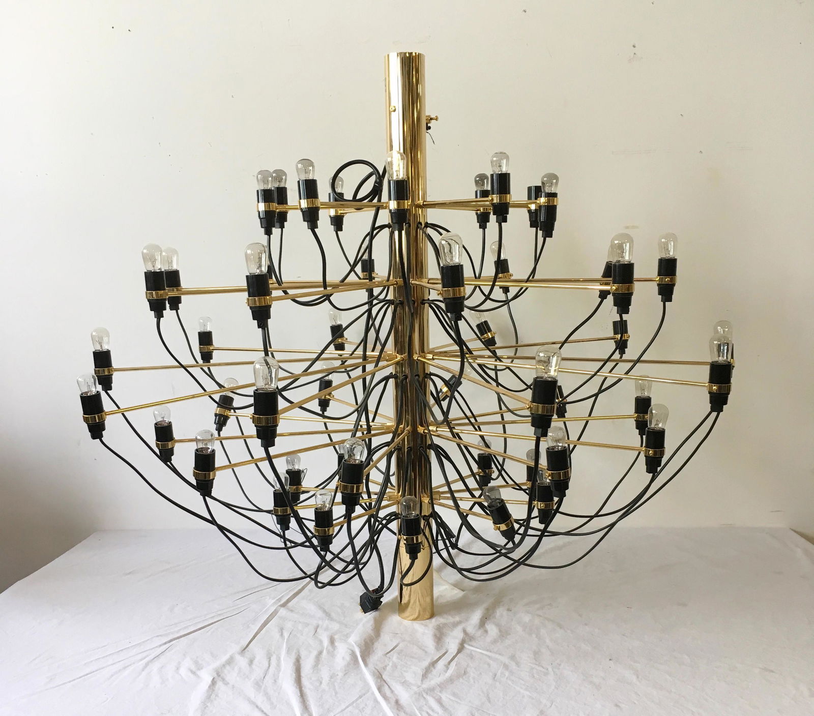 Gino Sarfatti Medusa Chandelier: 50 Light Medusa Chandelier in brass Sarfatti by Flos 38"d x 35"h