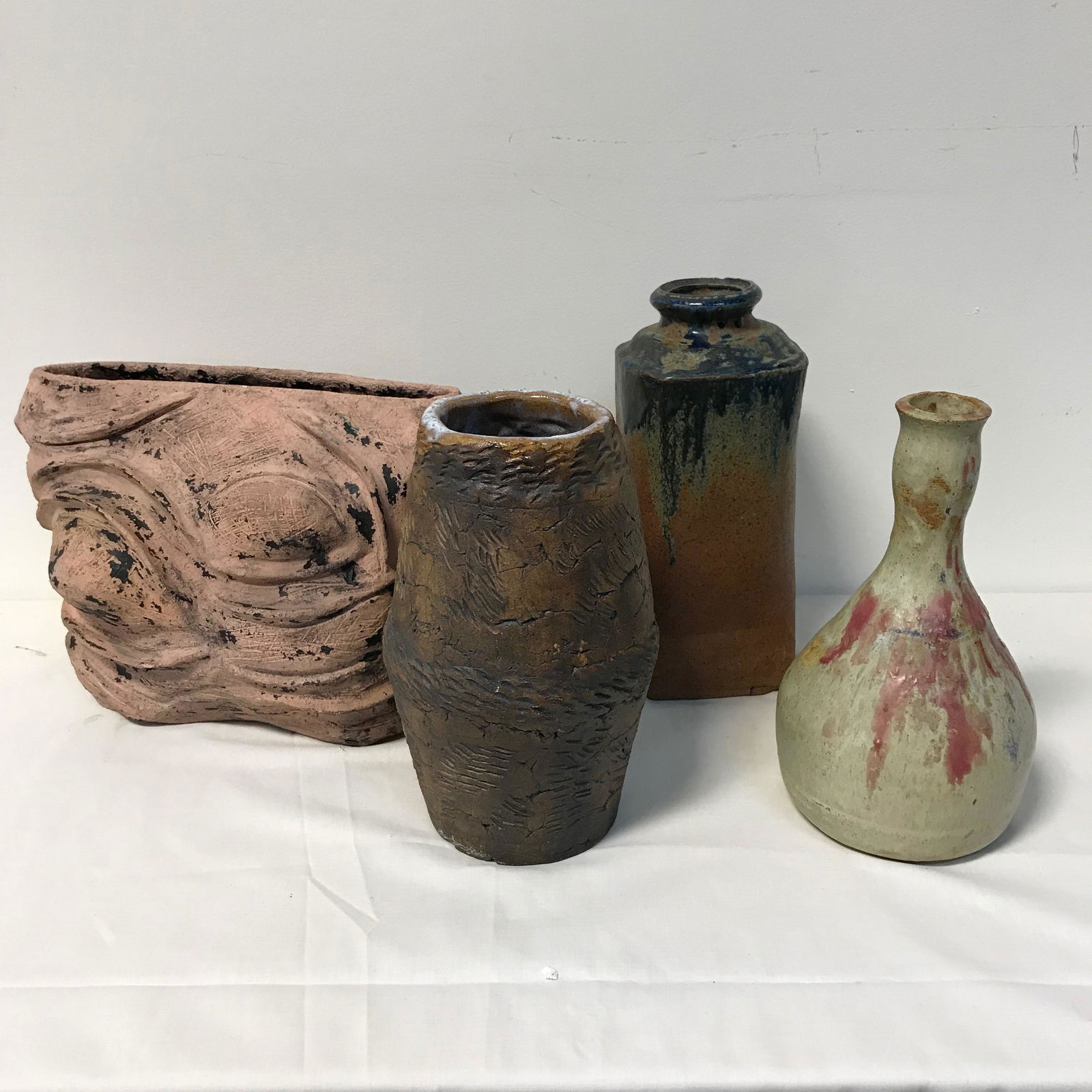 Lot 4 Pieces Studio Pottery (1 of 4)