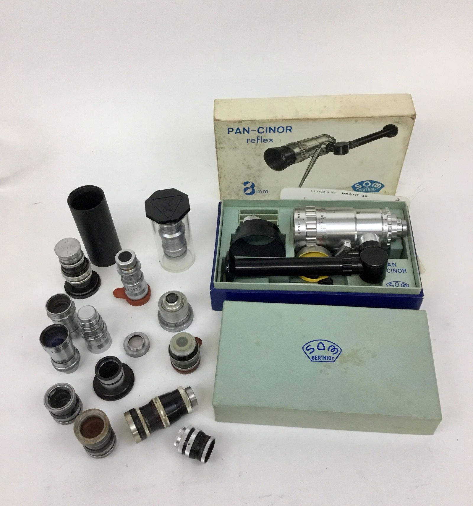 Som Berthiot 8mm Pan-Cinor Reflex Lens in box and Movie: Nice outfit in original box as shown, and 12 other lenses.