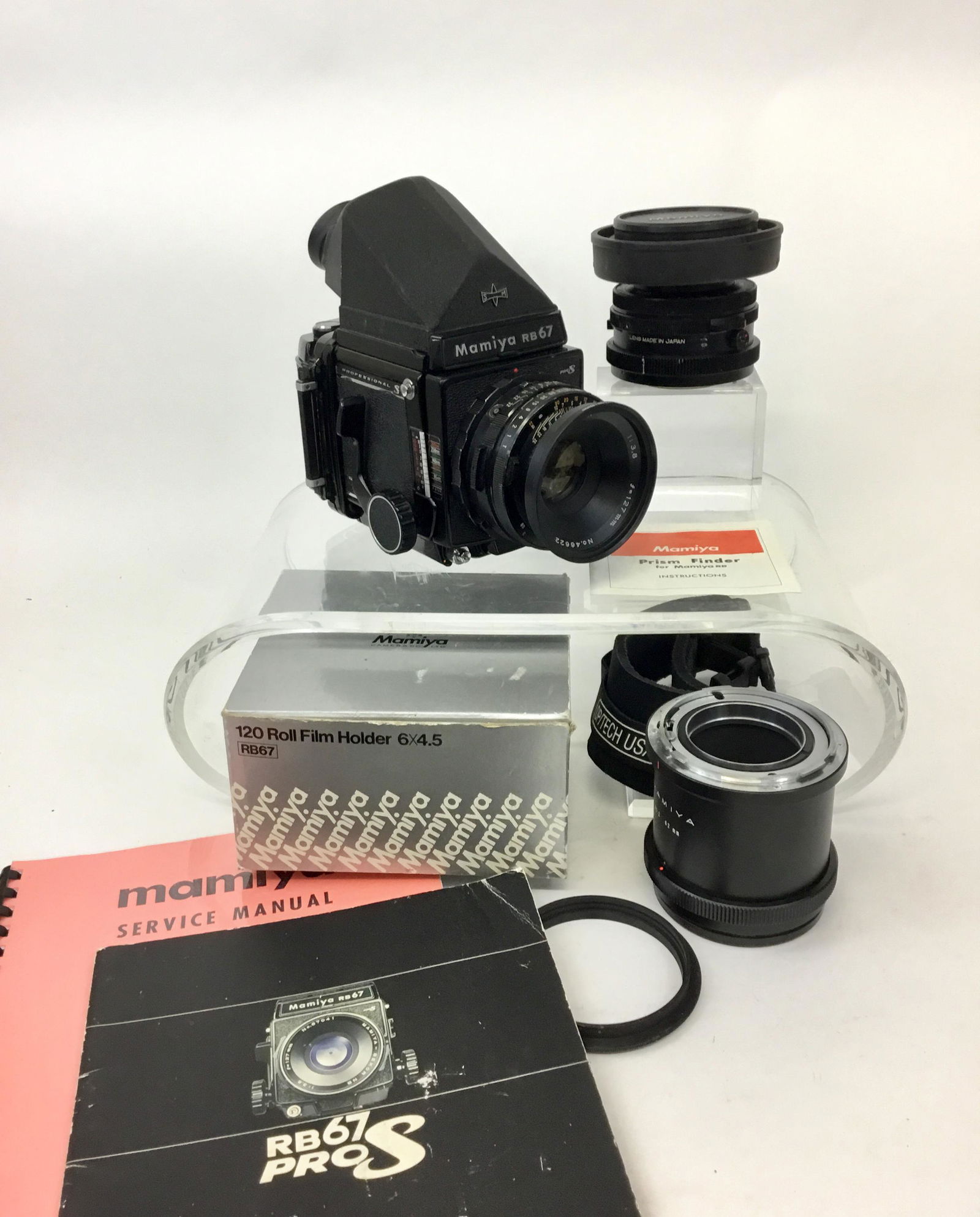 Mamiya RB67 Medium Format Camera and Accessories (1 of 14)