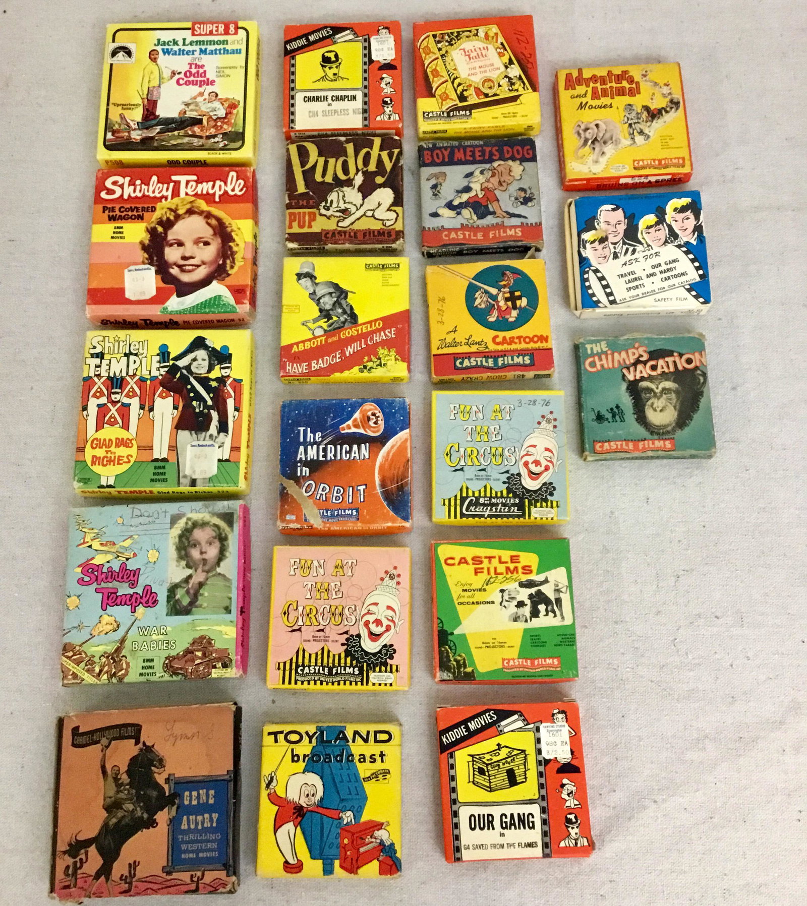 Lot of Vintage 8mm Super 8 Movies Shirley Temple Gene: 20 8mm and Super8 movies Circus, Charlie Chaplin, Our Gang, Abbott and Costello.