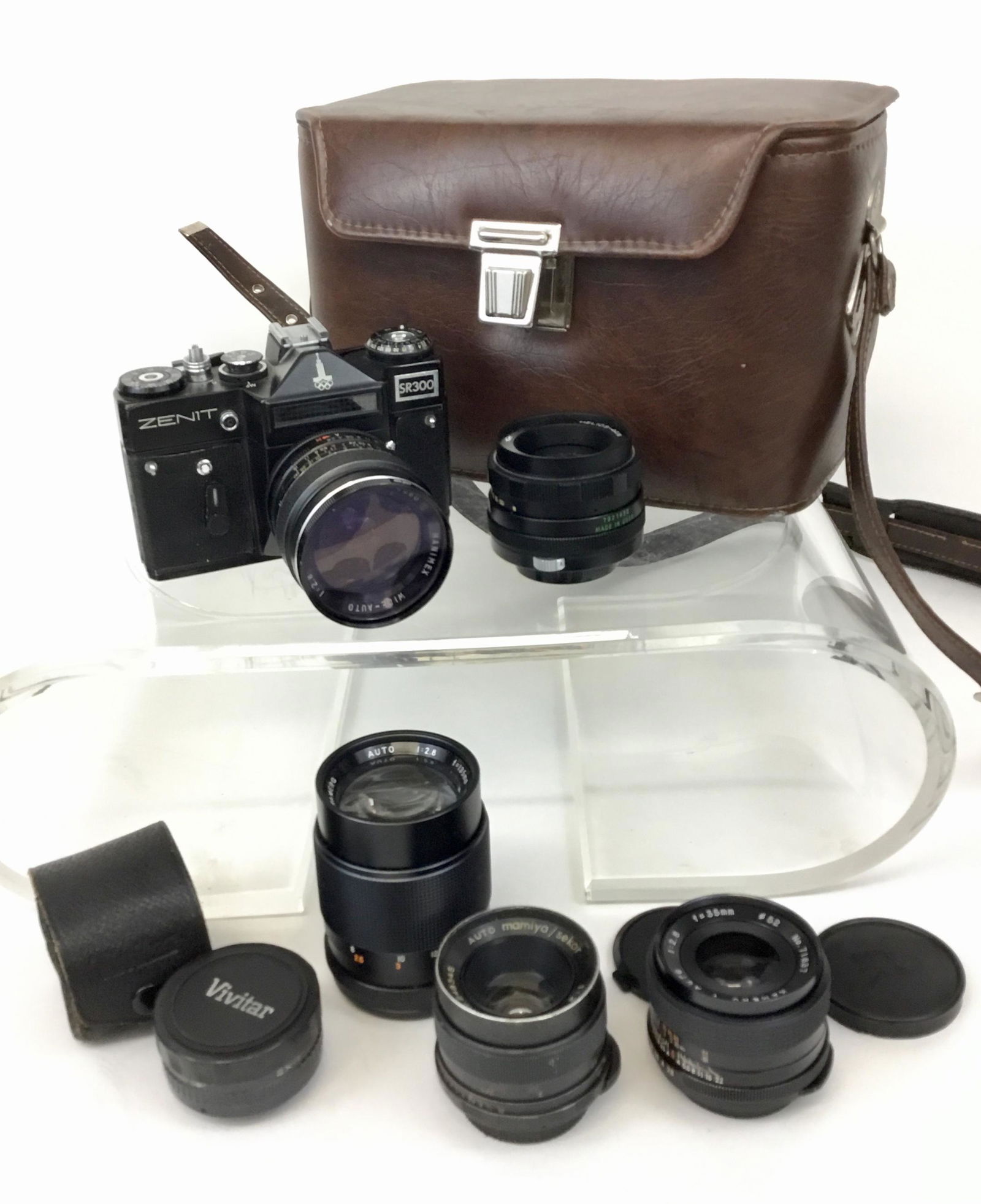 Zenit SR3000 35mm Camera with Lenses and Case USSR (1 of 8)