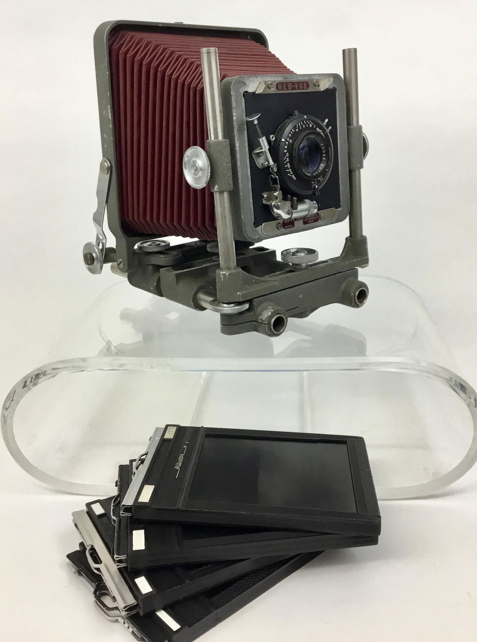 Antique 4 x 5 Large Format New-Vue Newton Camera (1 of 6)