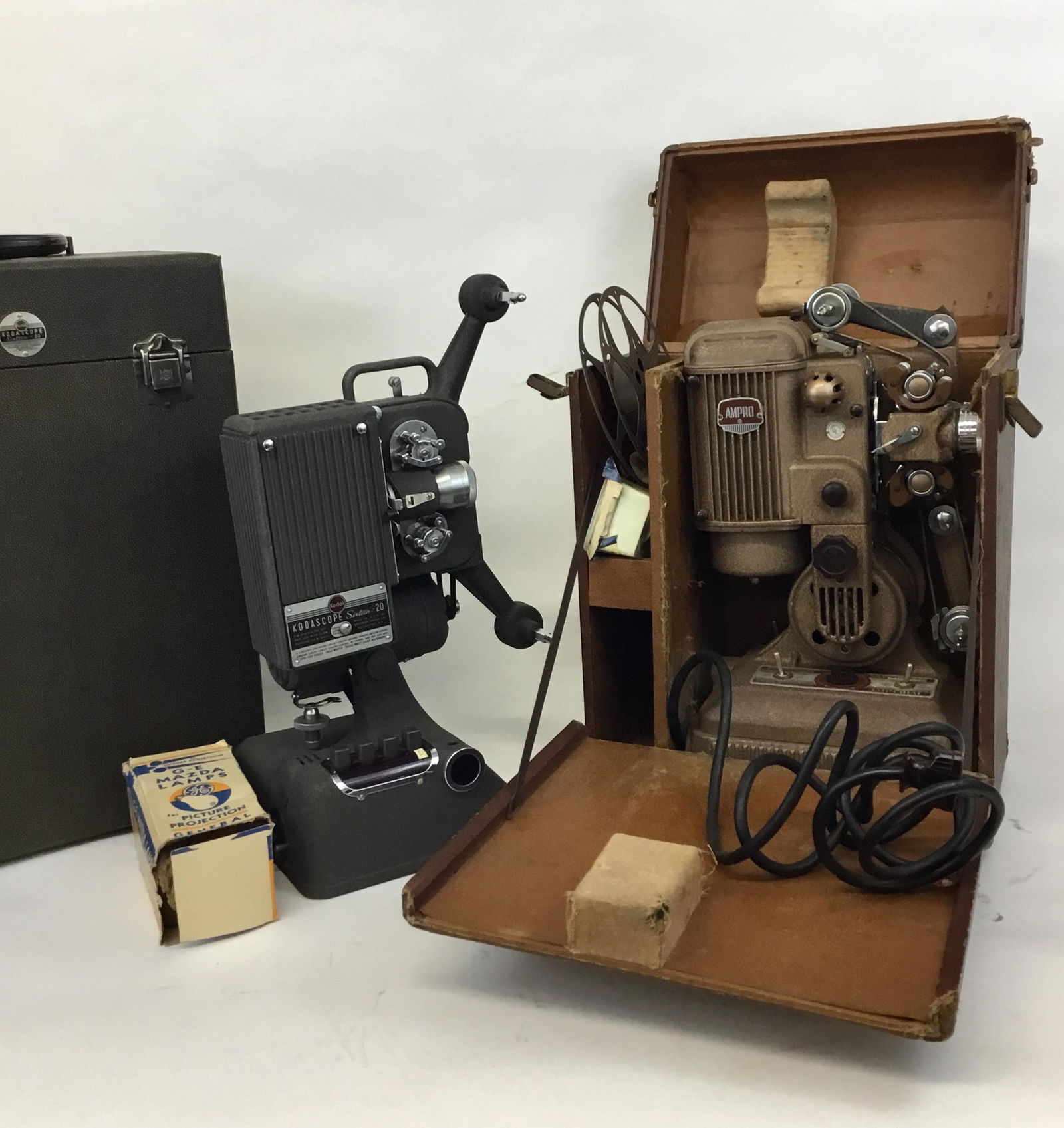 16mm Movie Projectors Kodascope Kodak Ampro (1 of 4)