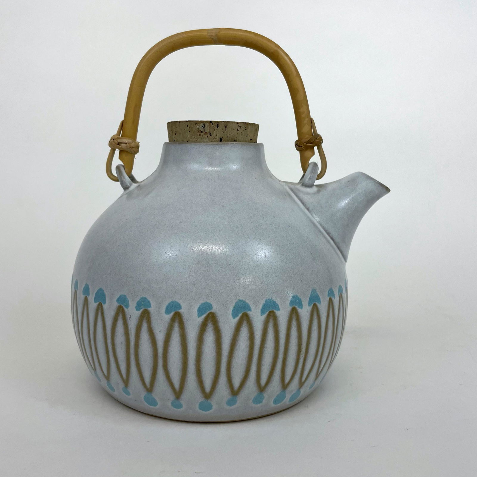 Martz Marshall Studios Teapot (1 of 3)