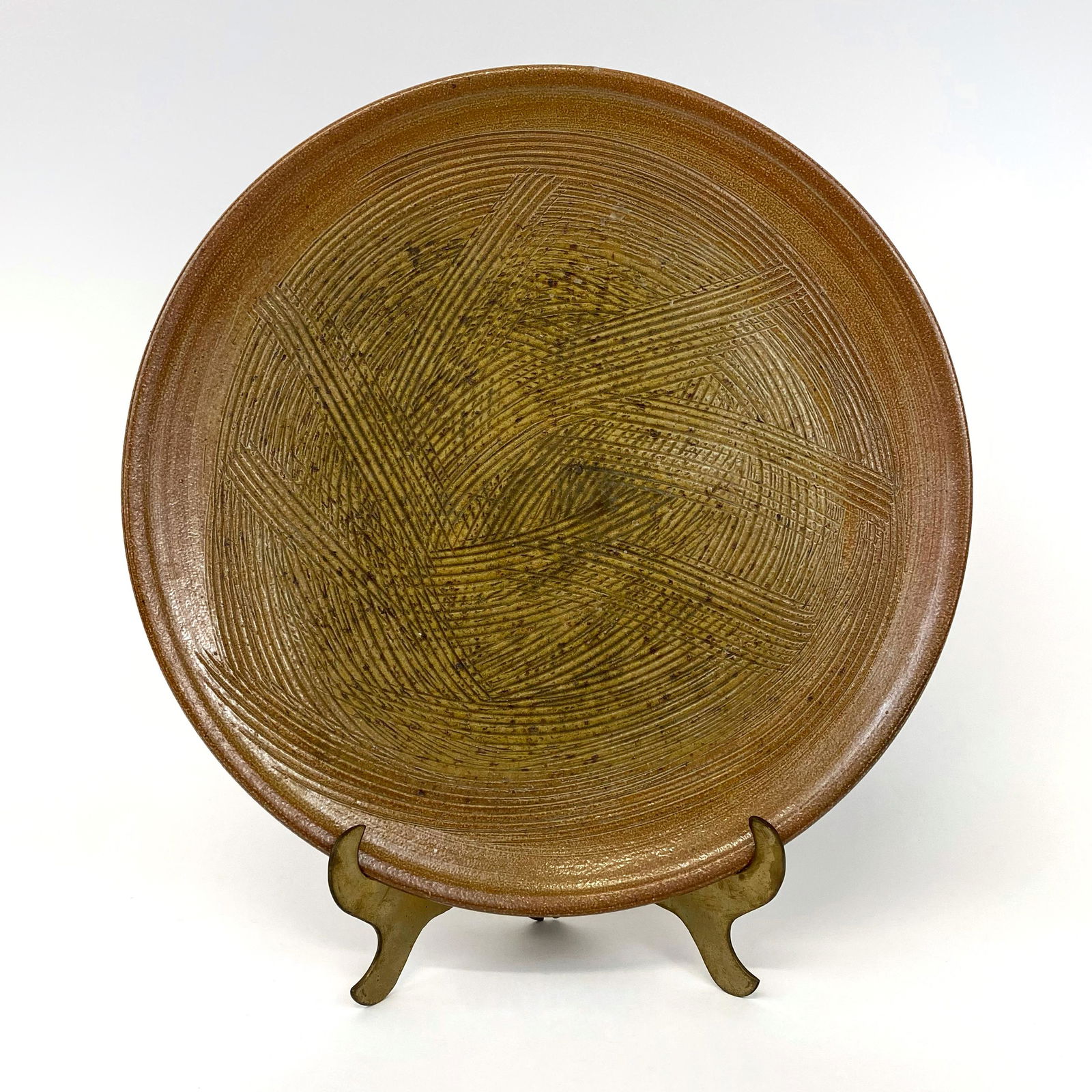 Studio Pottery Charger Antonio Prieto (1912-1967) (1 of 6)