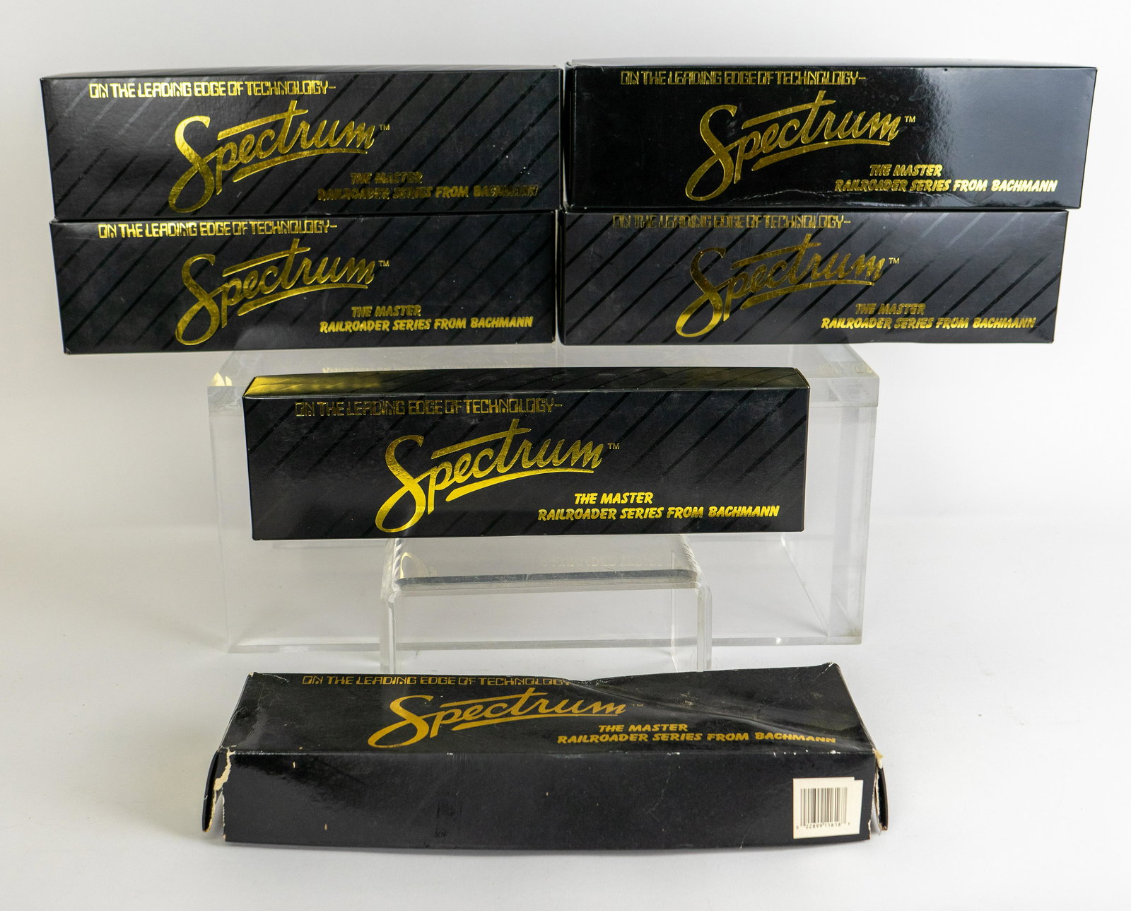 Spectrum HO Model RR Great Northern Set of 6 Cars in Boxes (1 of 5)