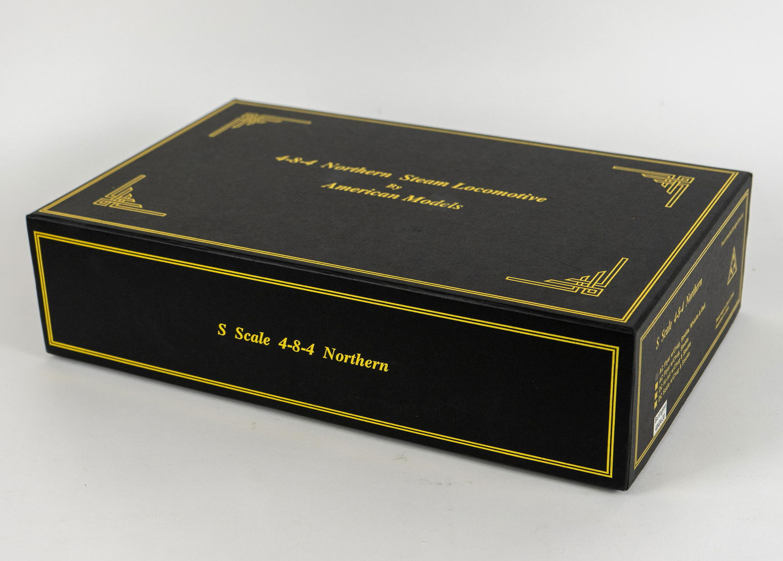 4-8-4 Northern Steam Locomotive Burlington 48404-30 in Orig Box: Very nice *****