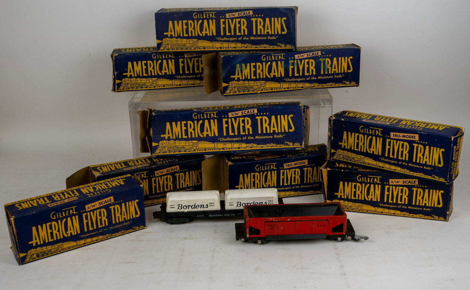 Older Lot of American Flyer Model RR Cars with Boxes Mostly Metal (1 of 20)