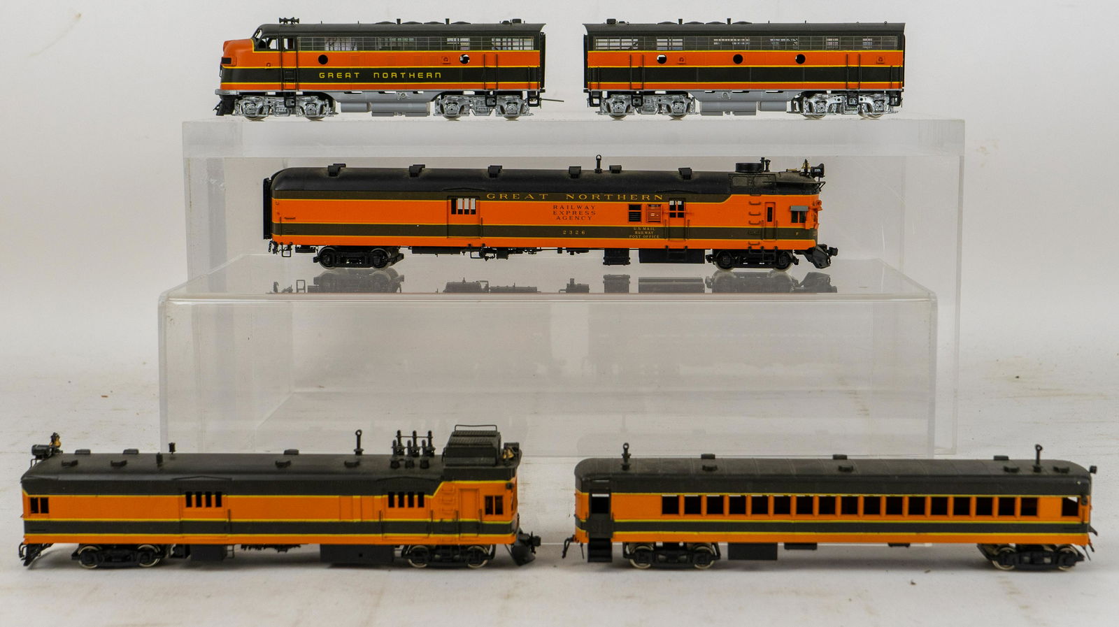 Great Northern Model Trains 2326 and more (1 of 20)