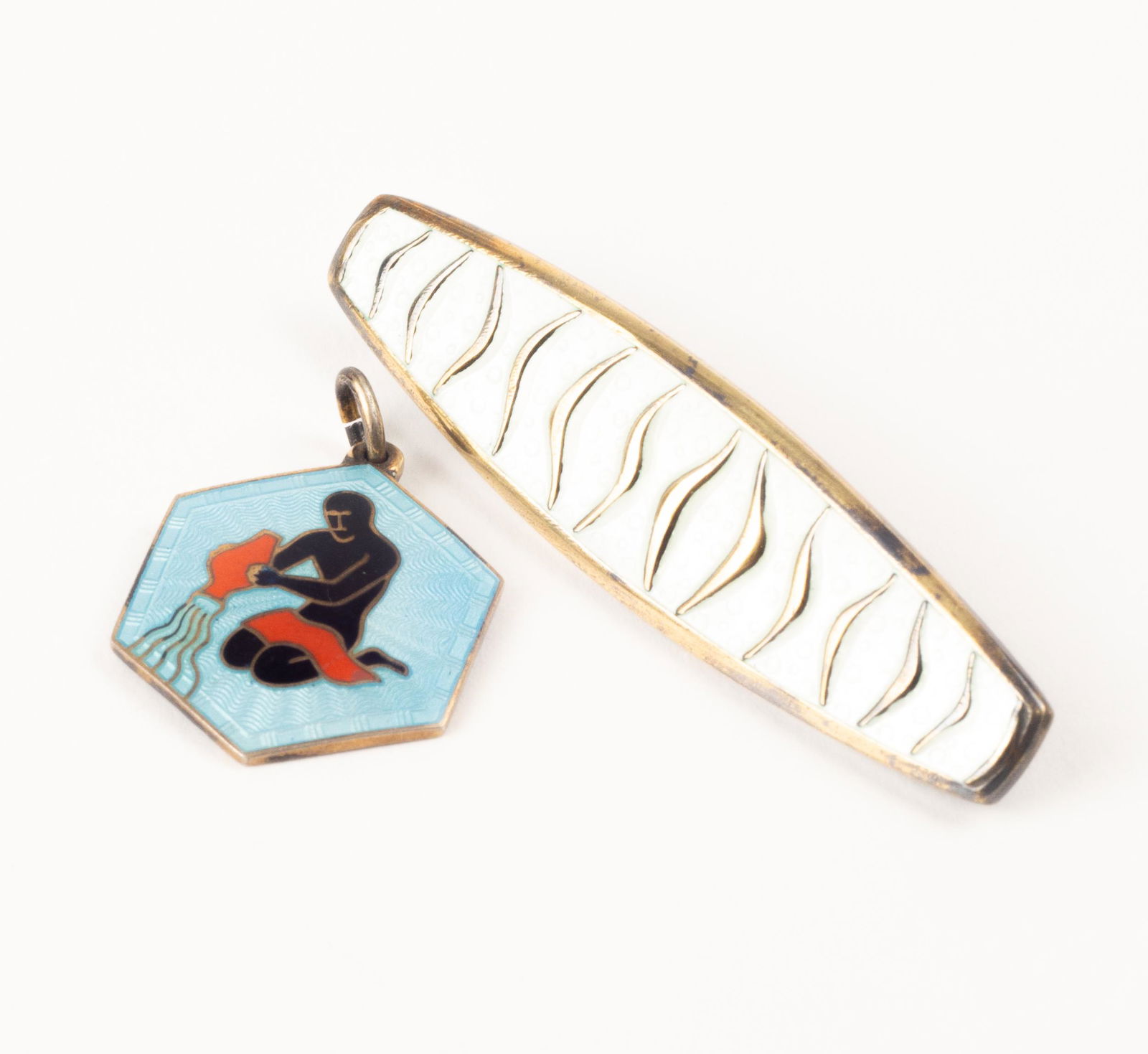 Two David Andersen Enamel Pieces Aquarius (1 of 7)