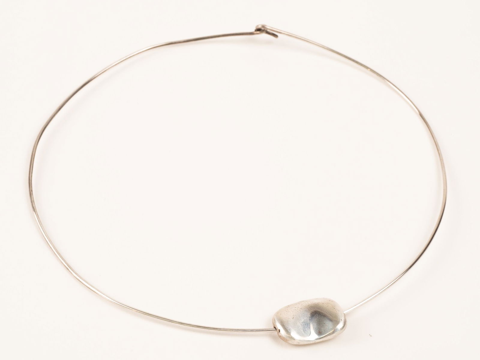 Elsa Peretti for Tiffany & Co Sterling Silver Bean Choker (1 of 7)