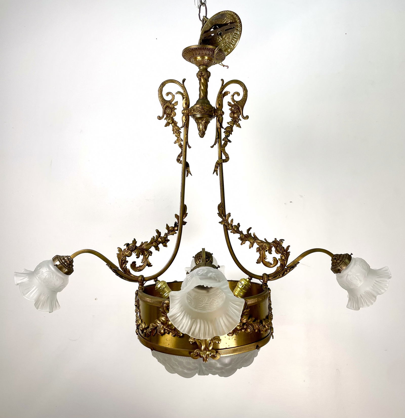 Brass and Crystal Chandelier with Four Arms (1 of 12)