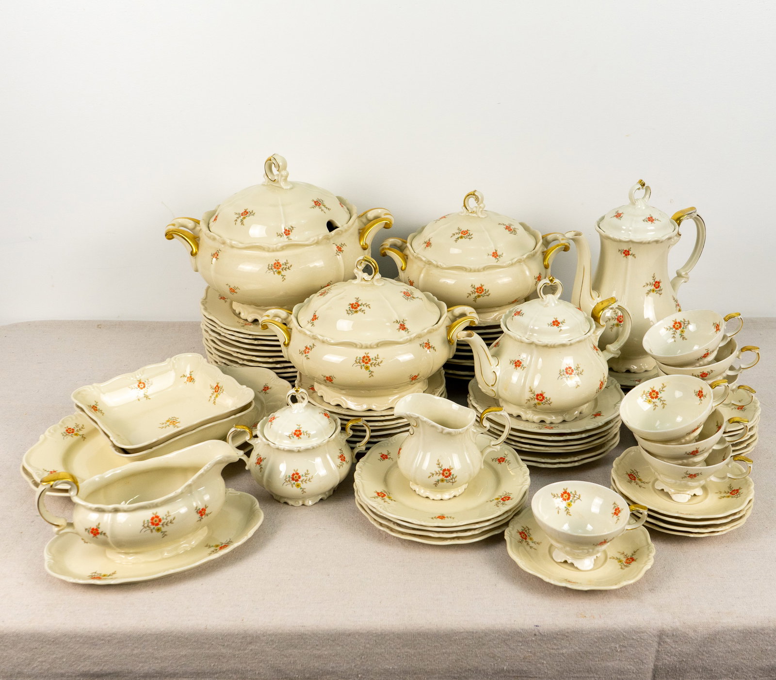 Large set of Edelstein Bavaria China: Large set of antique Bavarian bone china by Edelstein.