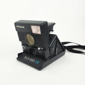 Polaroid SLR 680 SE Instant Film Camera