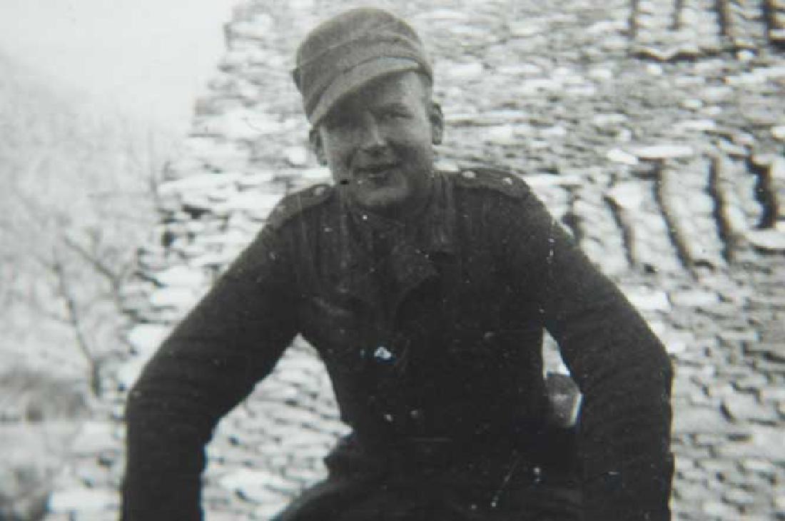 Photo of Russian volunteer soldier from ROA, 1944: Photo of Russian volunteer soldier from ROA, 1944. For your convenience we will ship your items for a reasonable price. Combined shipping is available. PayPal payment is also available. NO RESERVE auc
