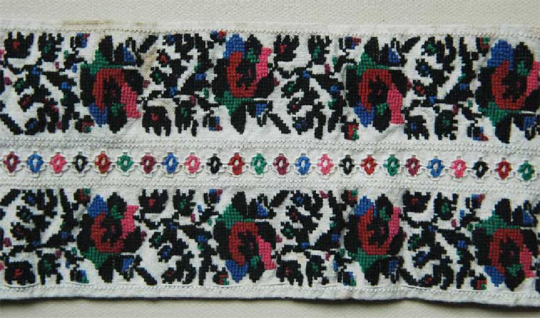 Jewish - Ukrainian National Cloth on a Wedding, 1942: For your consideration is the rare Original Jewish - Ukrainian National Cloth for a Wedding, Manual Embroidery, 1942 Karpatinot glow under the black lamp - all fabrics after 1945 glow under the black 