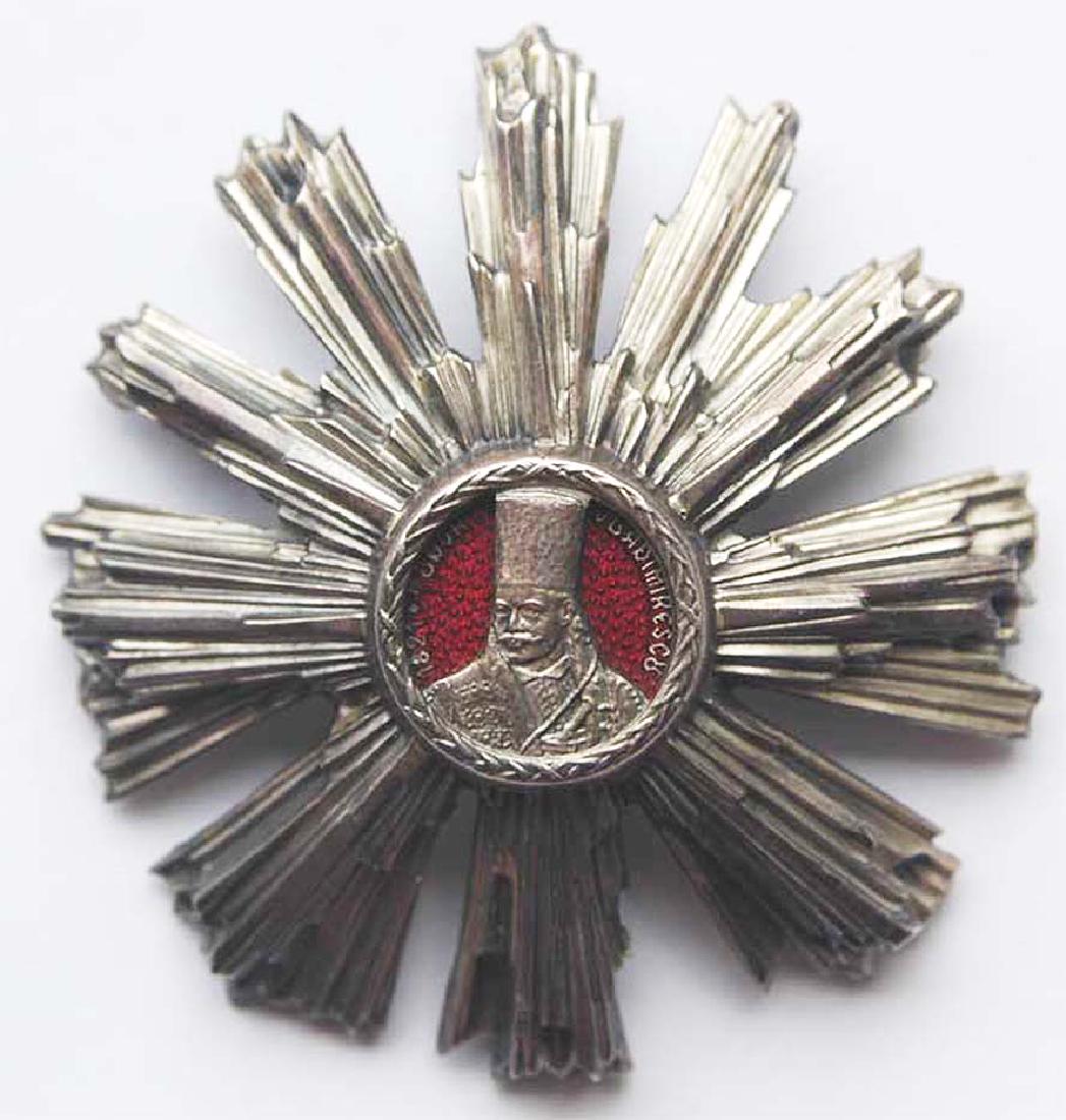 WW2 Romanian Silver Star - Order of Tudor Vladimirescu (1 of 7)
