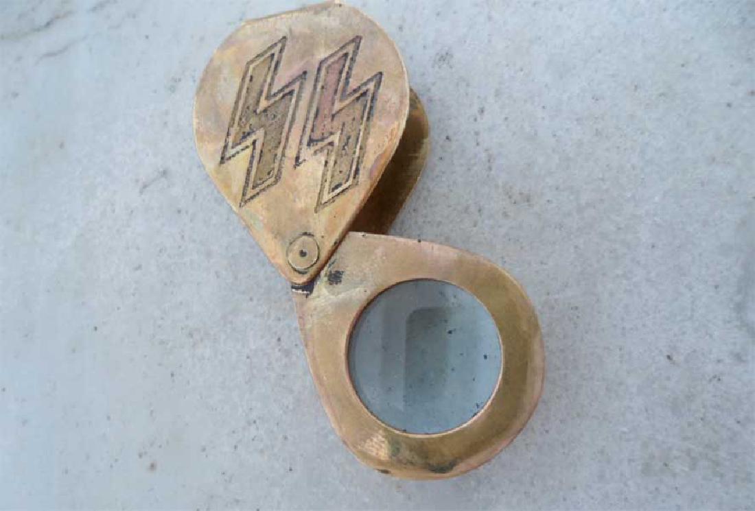 German WW2Â MagnifierÂ with Runes (1 of 5)