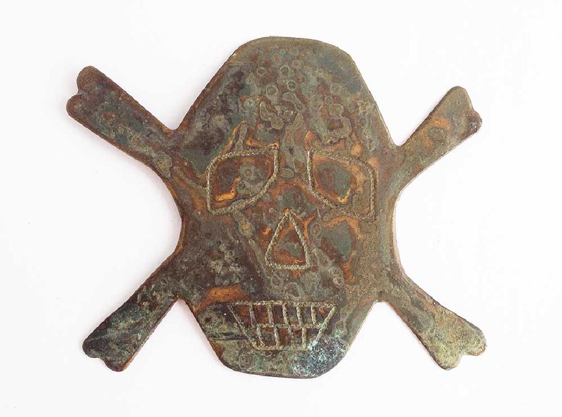 Original German WW2 Skull & Bones, 1941 - 1945: Original German WW2 SKULL and BONEs. Trench art, 1941 - 1945. The badge is made from metal. Size: 36 x 30 mm (1.42 x 1.18 inches). Very attractive and collectible item. 100% original, not reproduction