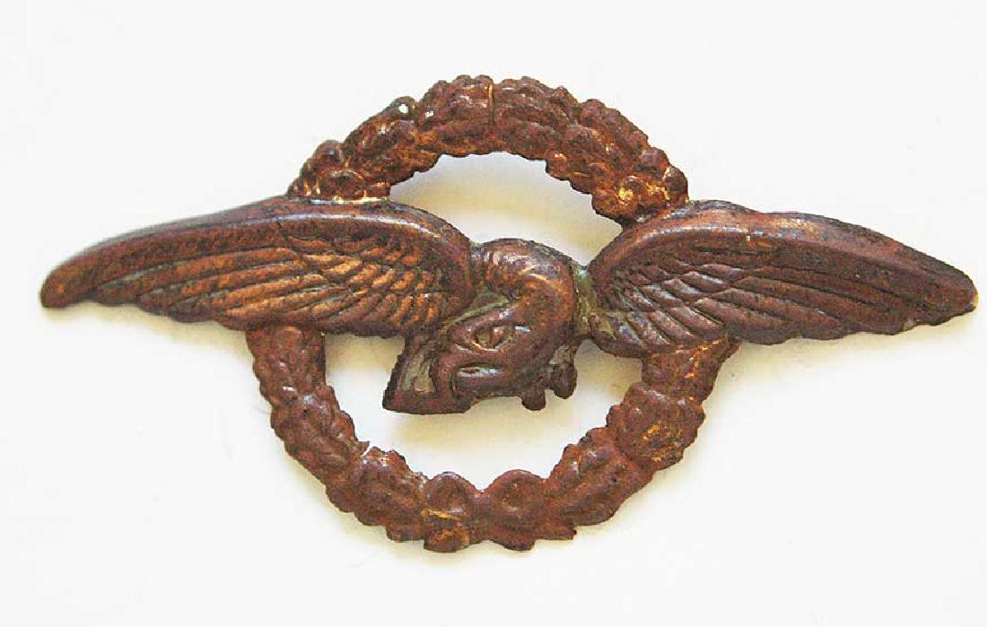 Rare WW2 German Glider Pilot Badge: WW2 Era German Glider Pilot's Wing Badge. The design of the wreath with the bow at the bottom and the wings on the badge is very RARE. In that design it does not have the offending Nazi symbol. The se