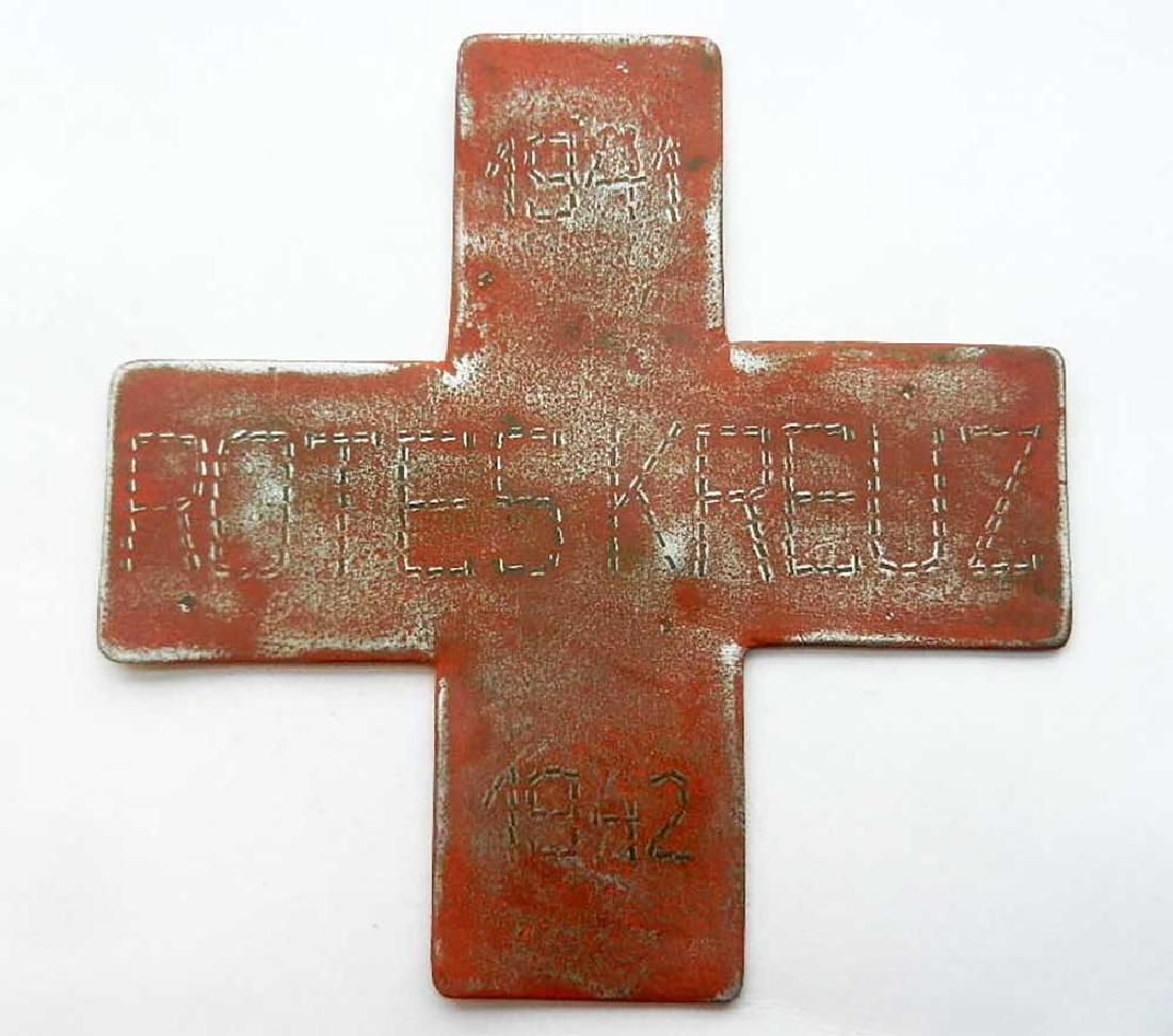 German WW2 Red Cross - International Committee: Original German WW2 Large Cross of International Committee of Red Cross, Rotes Kreuz. The crosse is red in colour and has an Inscription: ROTES KREUZ, 1941 - 1942. The item has a normal wear. Original