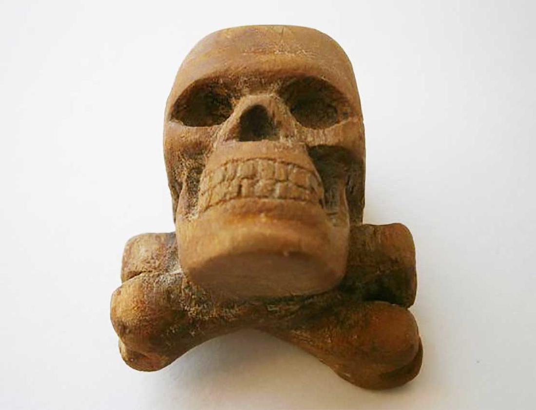 German WW2 Large Skull & Bones, Wood Carving: Rare Original German WW2 Skull & Bones, Wood Carving. Original, not reproduction. The item is perfect for museum or private collection. Very nice and complicated job. Please see our other items. OWN A