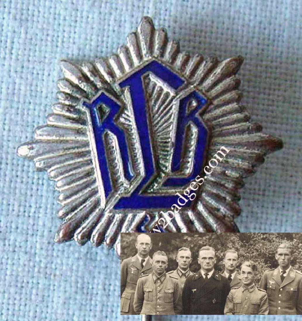 GERMAN WW2 RLB REICHSLUFTSCHUTZBUND PIN: RARE GERMAN WW2 RLB REICHSLUFTSCHUTZBUND PIN The item is marked on the back. The RLB Air Protection Association of the Reich was declared by Hermann Goering to be the official association in charge of