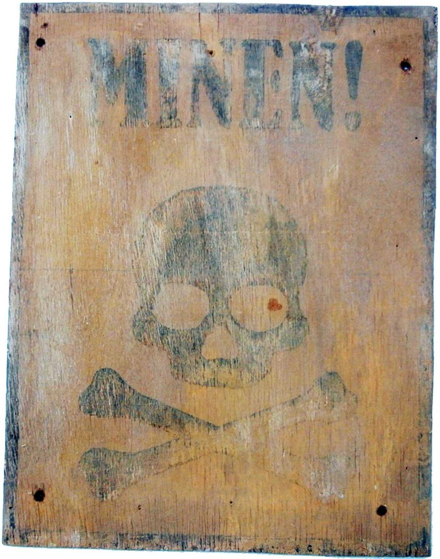 GERMAN WW2 NAZI MINEN SIGN w. SKULL & BONES: GERMAN WW2 NAZI MINEN SIGN with SKULL & BONES The sign is handmade and made on plywood. SIZE: 360 x 280 x 5 mm (14 x 11 x 1/5 inches). Please note: last image is for sample only. ESTIMATE PRICE: $250