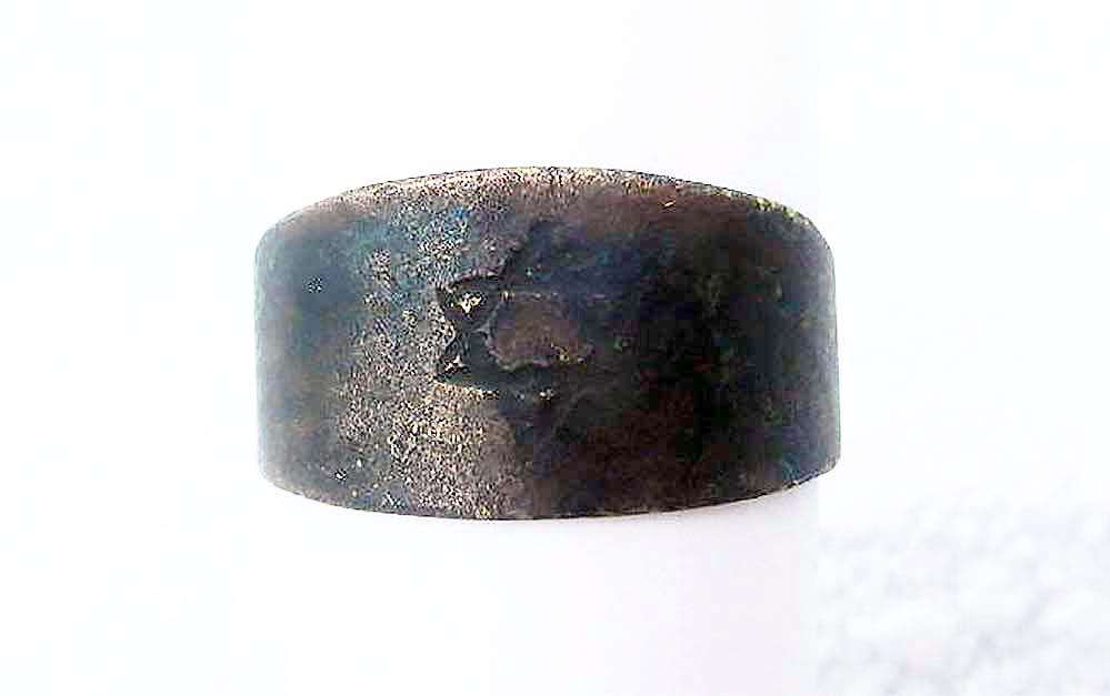 JEWISH WW2 RING w. STAR of DAVID, LEMBERG 1942: ORIGINAL JEWISH WW2 RING with STAR of DAVID, LEMBERG, Lviv, Ukraine, 1942 From this Ghetto in Lemberg (Lviv), Ukraine we have very limited information, especially about artifacts. From real old collec