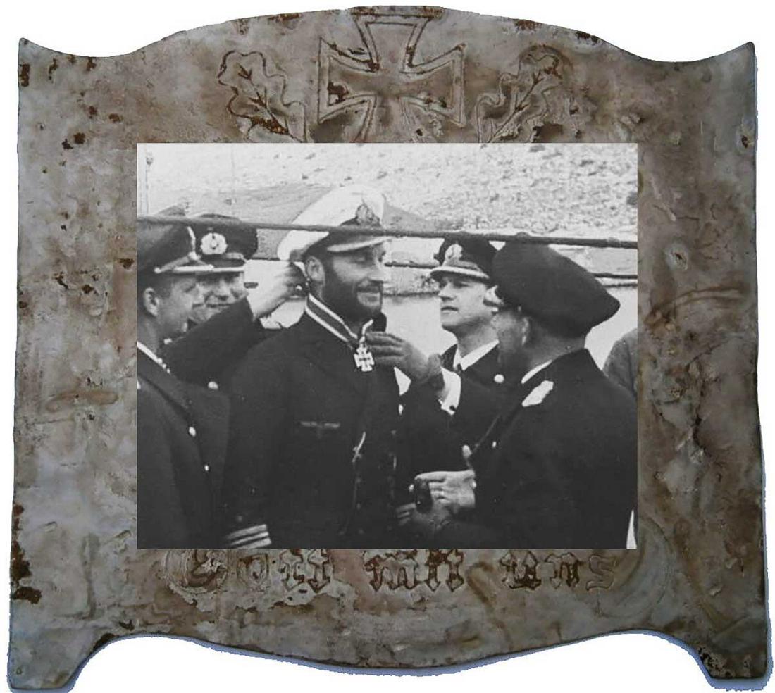 GERMAN WW2 PHOTO FRAME w. IRON CROSS: GERMAN WW2 PHOTO FRAME with IRON CROSS It has an Iron Cross on it and inscription in German: GOTT mit UNS. Trench art. Original, not reproduction. Please note: for sell is only the frame - the photo i