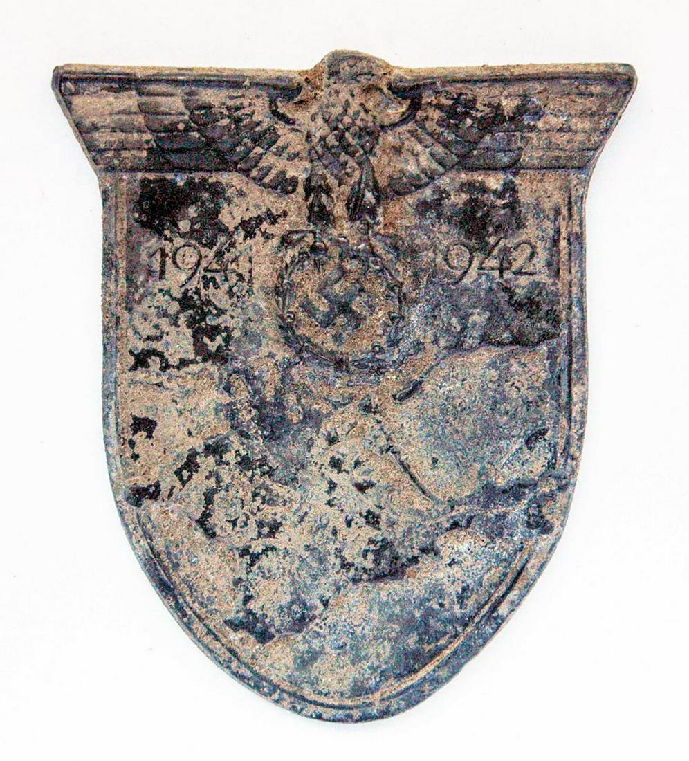 GERMAN WWII KRIM SHIELD (1 of 12)