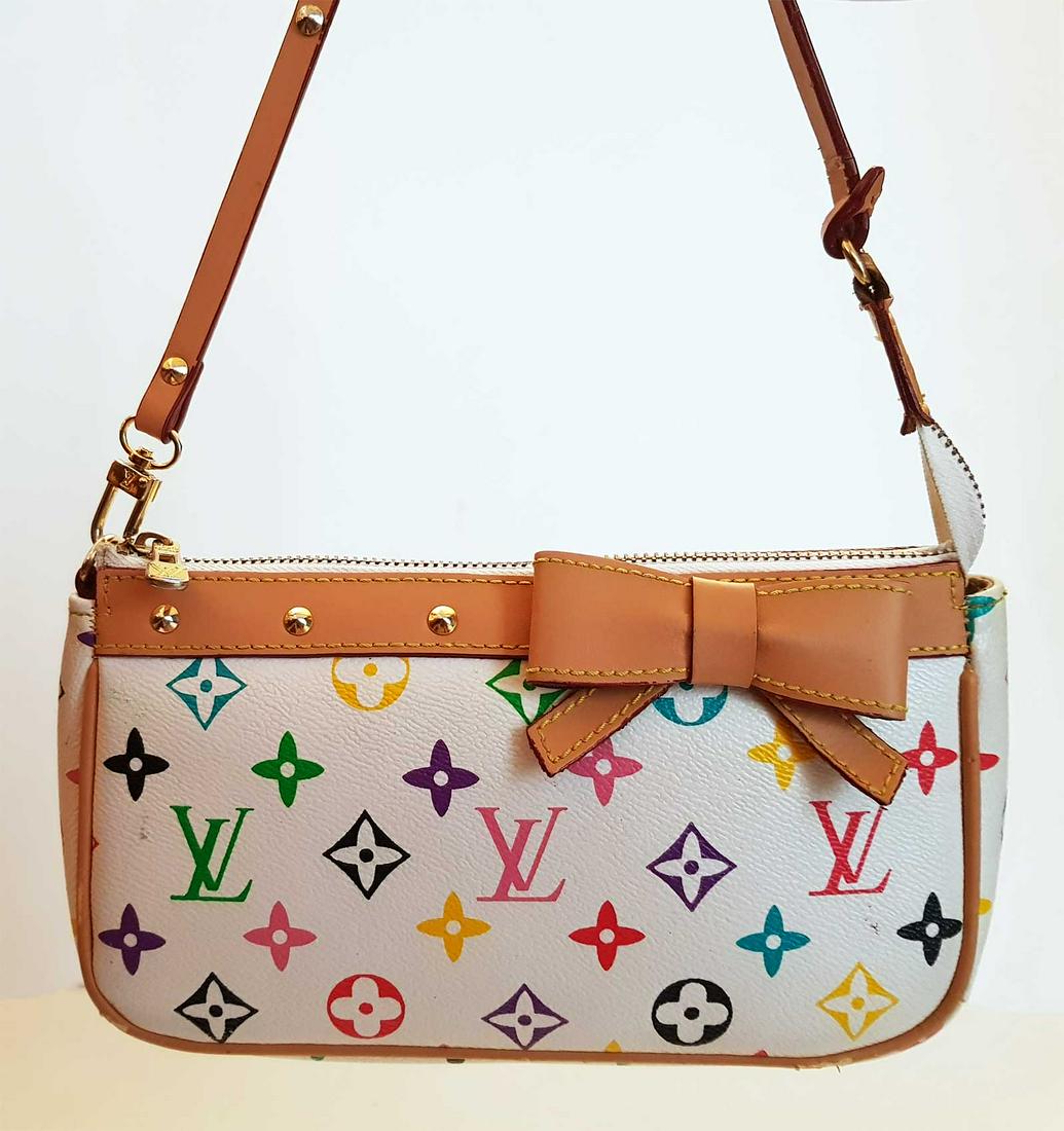 LOUIS VUITTON WHITE PASTEL POUCH: USED LOUIS VUITTON WHITE LV PREPPY PASTEL POUCH MULTICOLOR MONOGRAM LEATHER and CANVAS This Louis Vuitton Pochette is ideal for holding your makeup and daily essentials in an elegant manner. Its shoul